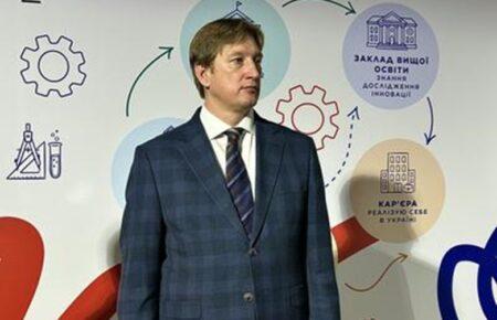Росія знищила і пошкодила 4706 навчальних закладів в Україні, – міністр освіти